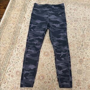 Athleta Women’s Dark Camo Leggings